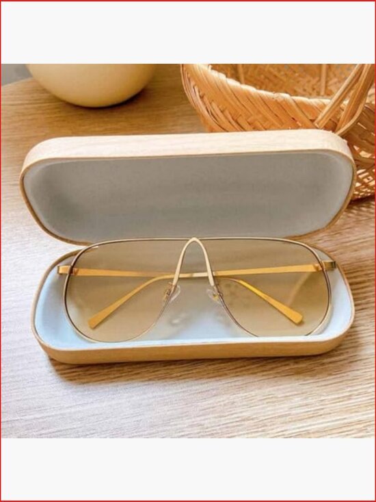 Vintage 70s Oversized Aviator Sunglasses Gold Metal Frame UV Protection Big